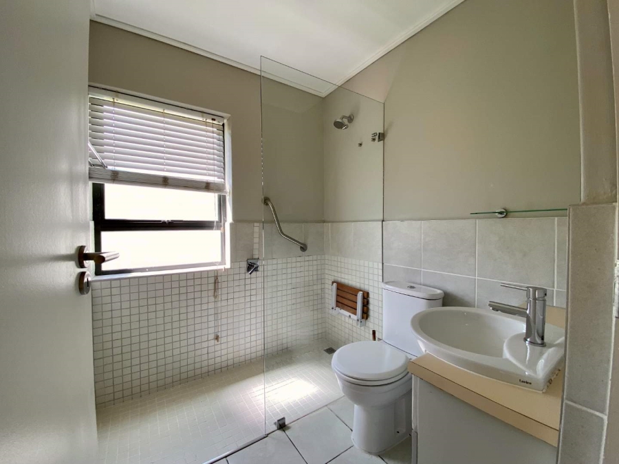 3 Bedroom Property for Sale in Beach Estate Western Cape